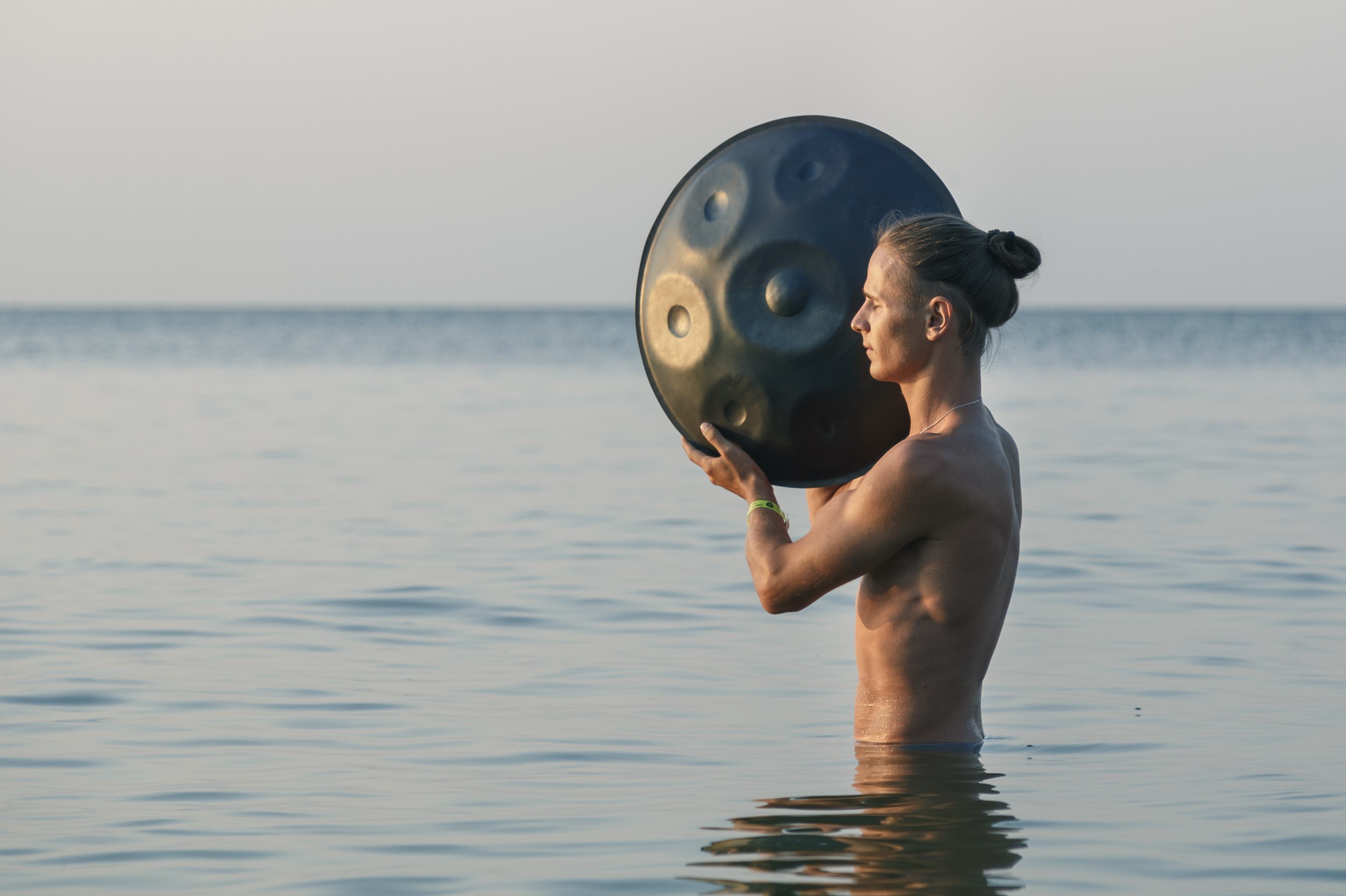 hang strumento, tambor de mano; tamburo appeso, handpan in vendita, handpan vicino a me, negozio di handpan